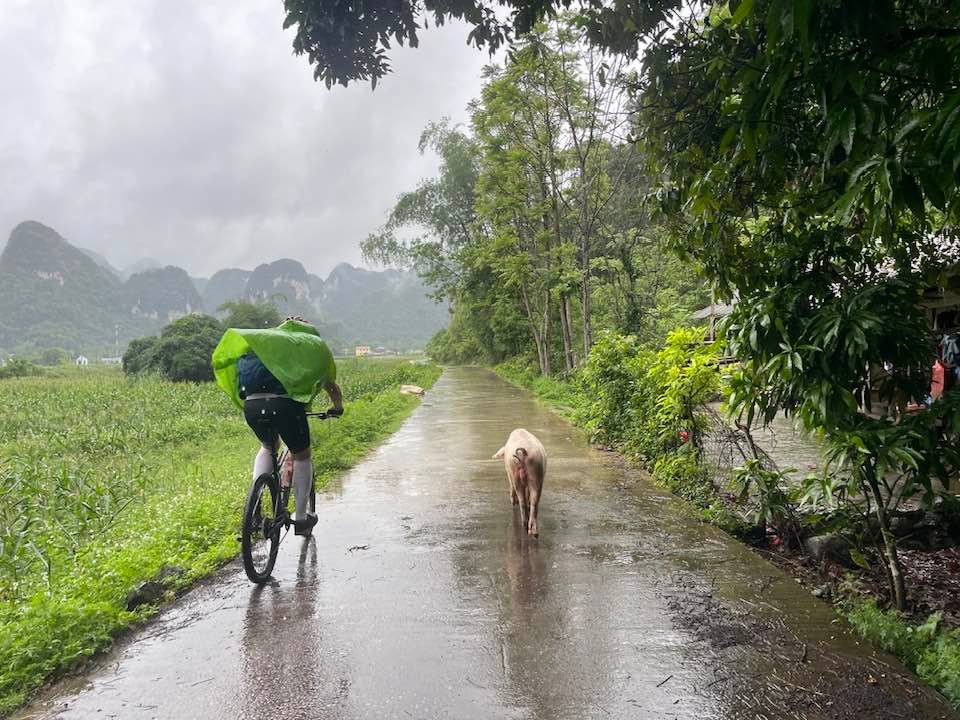Vietnam Cycling Tour of the Red River Delta 4 Days